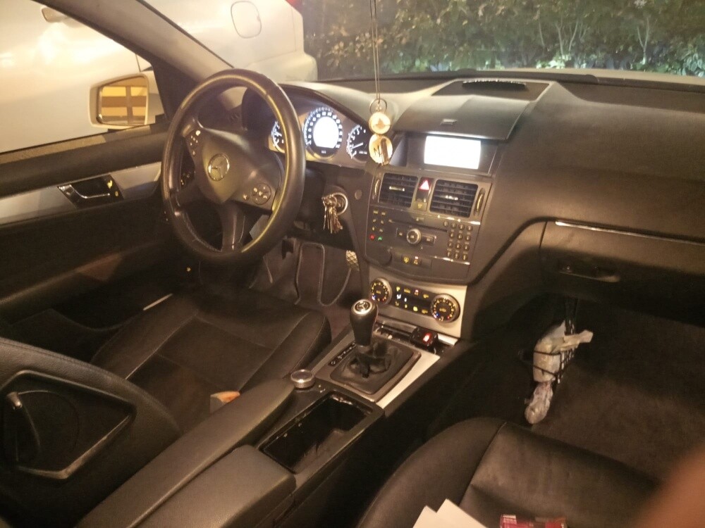ميرسيدس بينز سي 230 - 5