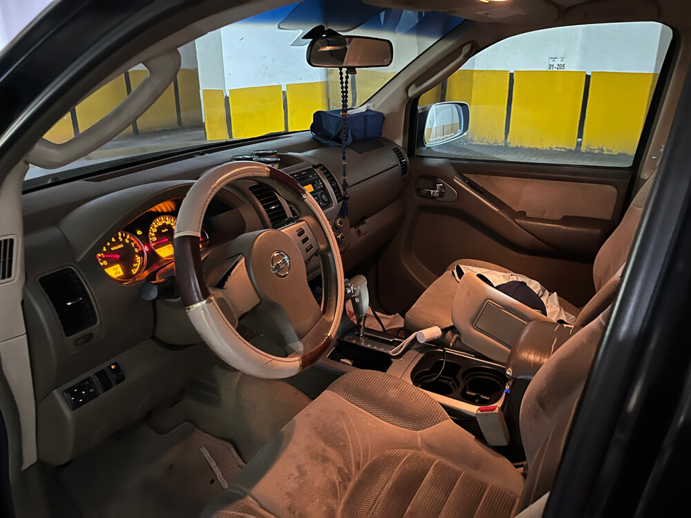 2006 Nissan Pathfinder SE - Never U - 9