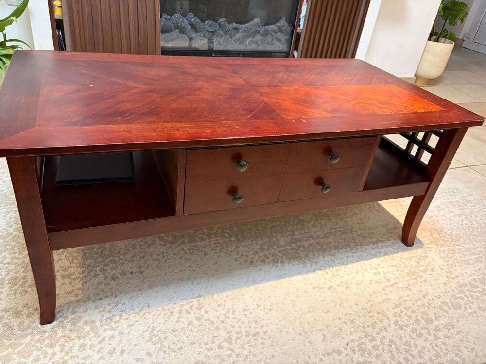 wood coffee table with drawer  - 2