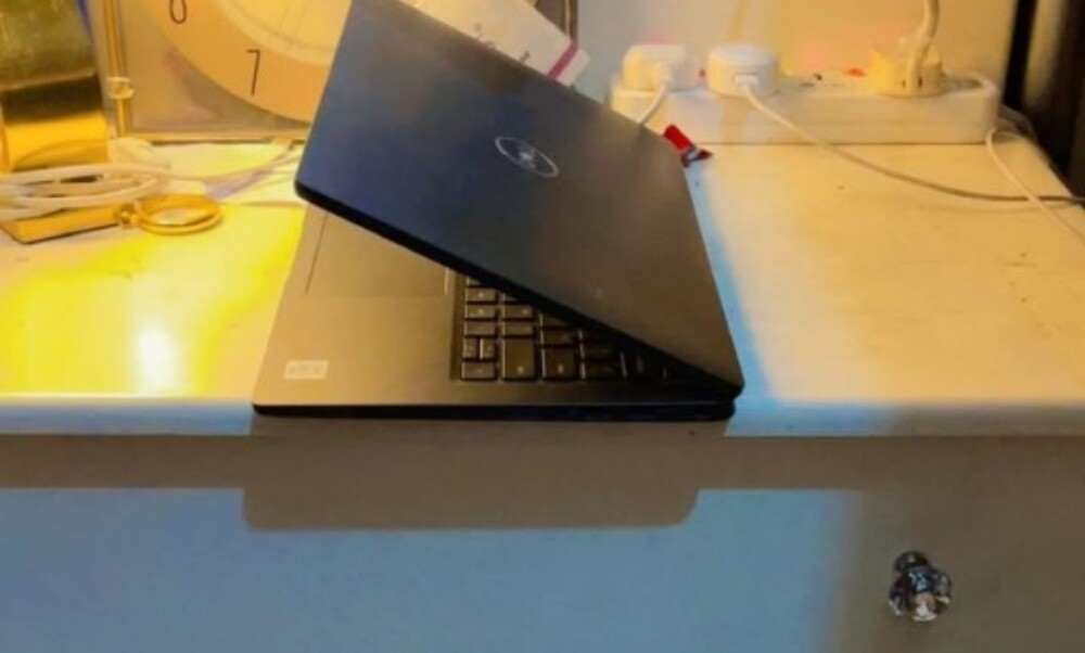 DELL - 3