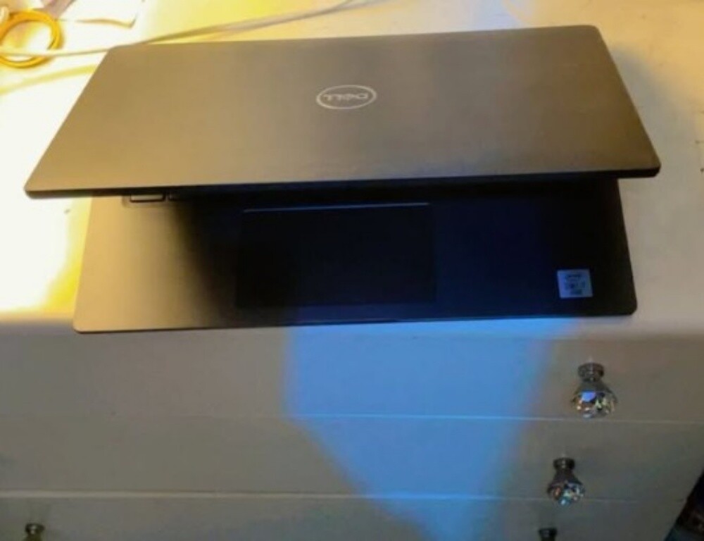 DELL - 2