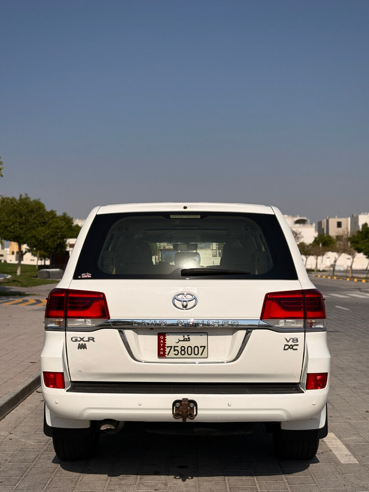 Toyota Landcruiser 2021 GXR V8 - 6