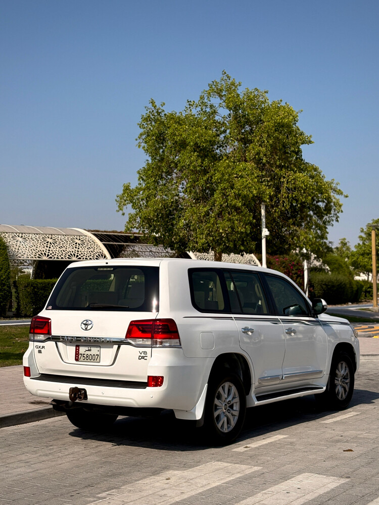 Toyota Landcruiser 2021 GXR V8 - 7