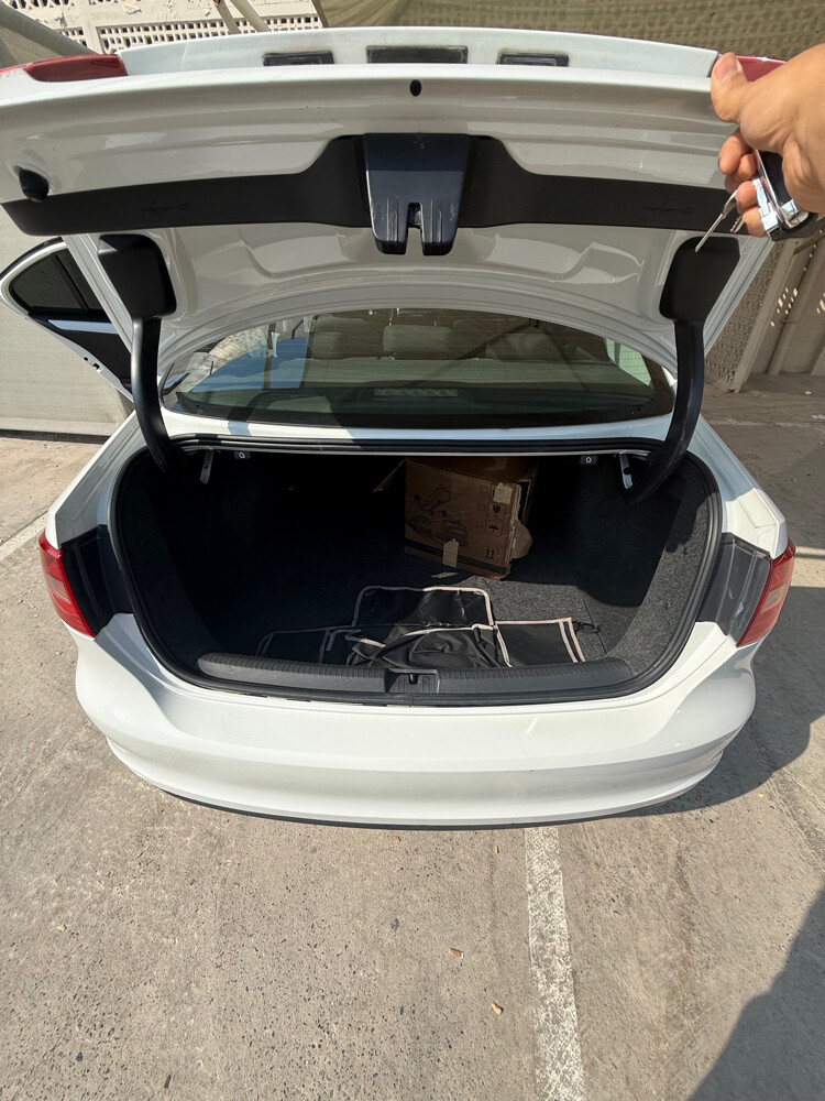 Jetta vw - 6