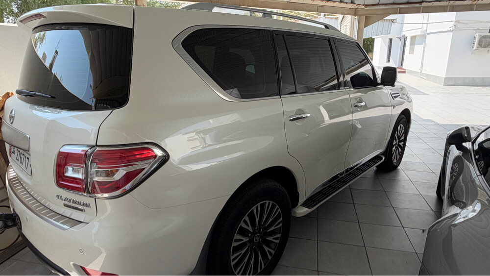 Nissan patrol V8 400 hp platinum  - 3