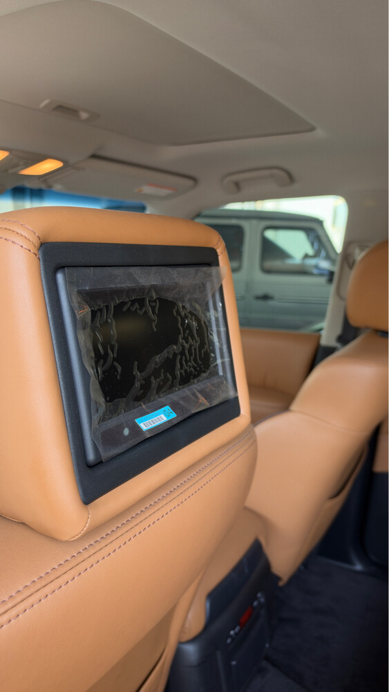Nissan patrol V8 400 hp platinum  - 7