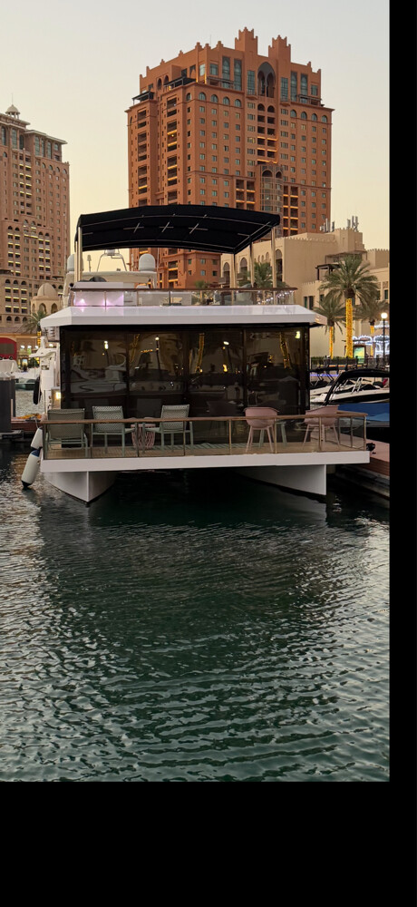 house boat - 3