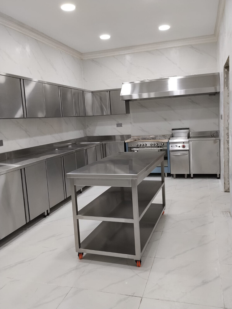 stainless steel Kitchen  - 2