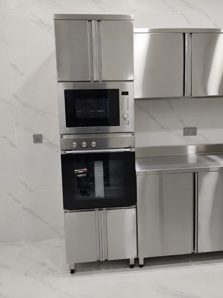 stainless steel Kitchen  - 3