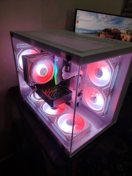 Gaming PC (Core i5, RTX 5050) - 2