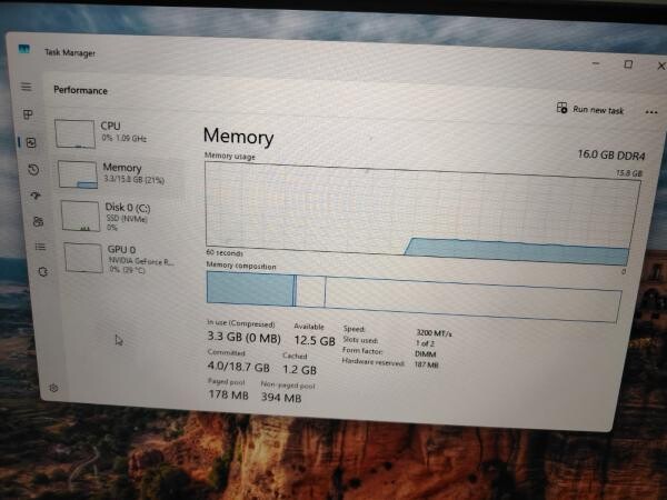Gaming PC (Core i5, RTX 5050) - 4