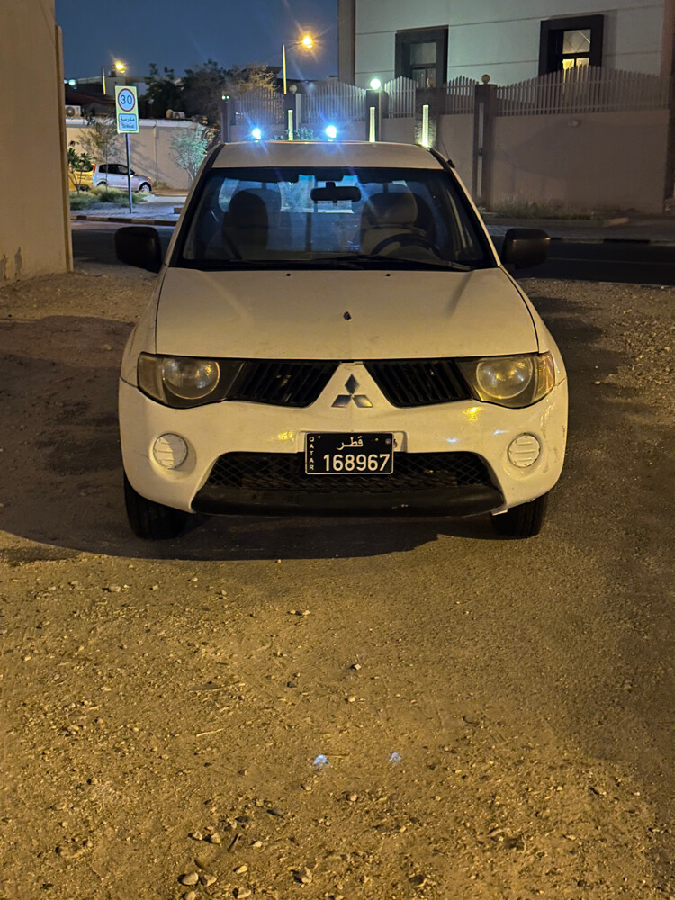 ميتسوبيشي بيكاب  - 2