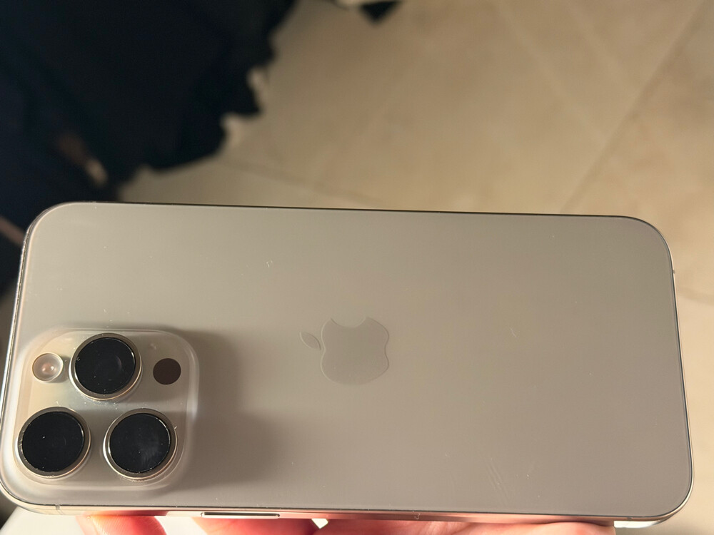 iPhone 15 pro max - 3