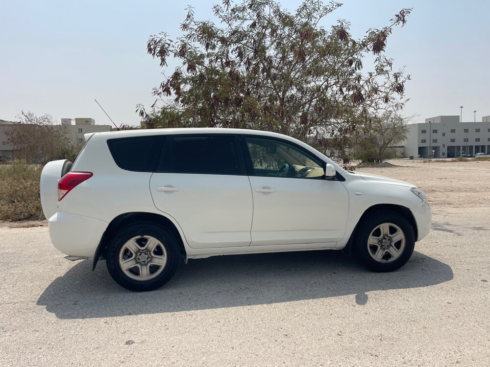 Toyota RAV4 - 3