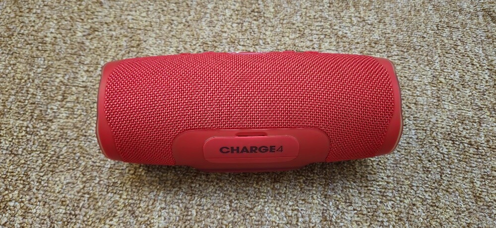 JBL CHARGE 4 SPEAKER - 3