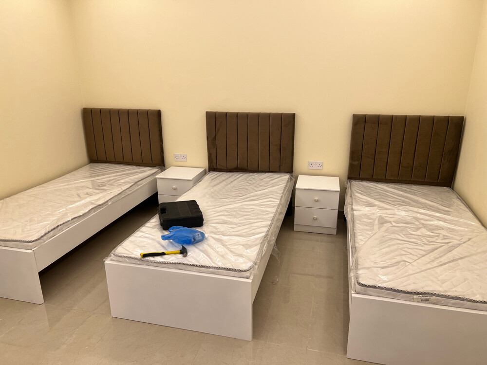 Online furniture 30408640 - 3