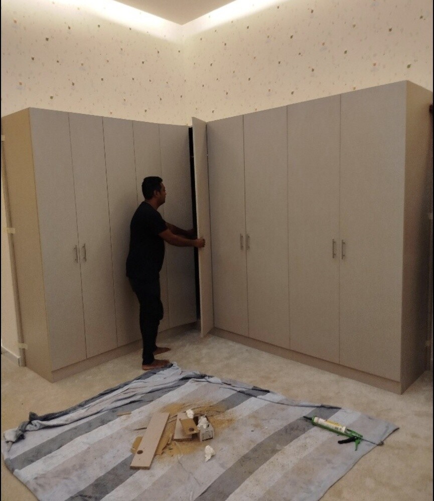 We are professional
Carpenter in Qa - 5