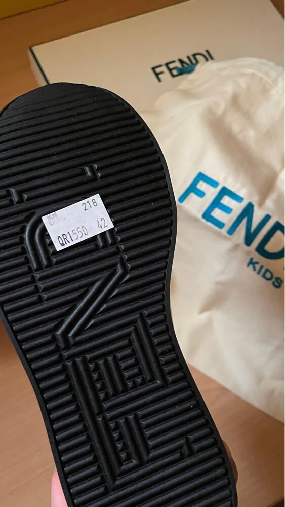 Original Brand New Fendi Shoes - 4