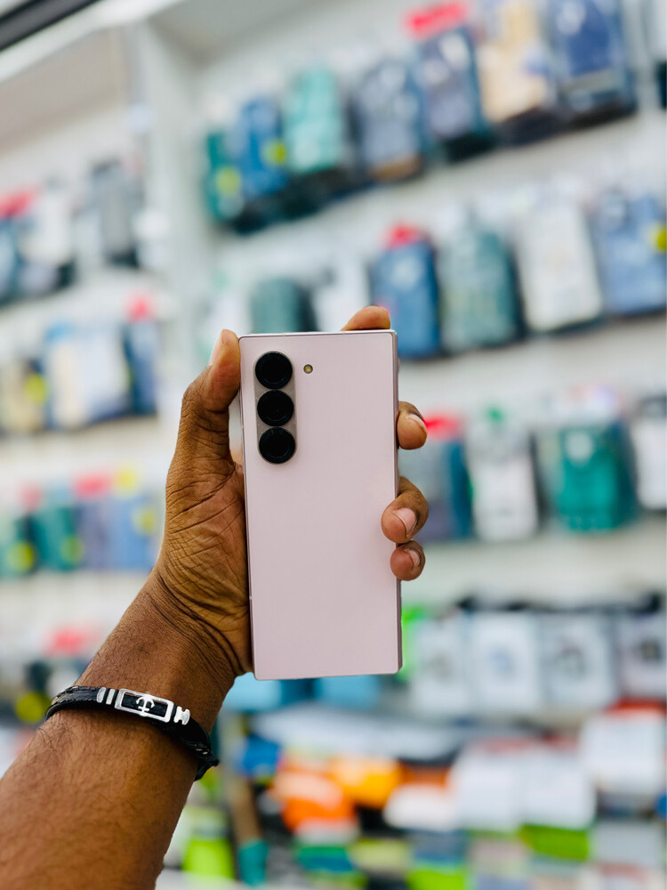 Samsung Galaxy Z Fold 6  - 7