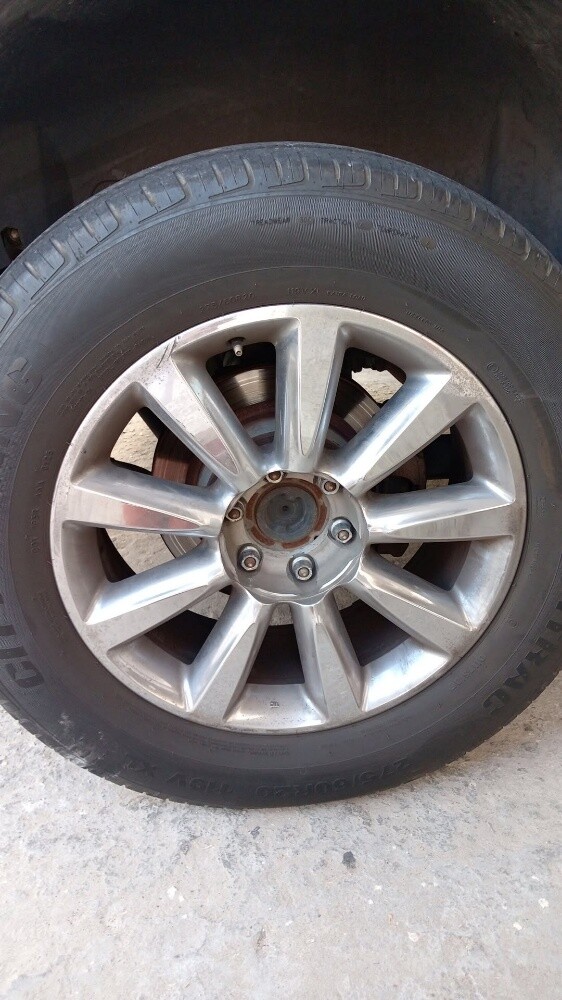 clean rims with tires - 2
