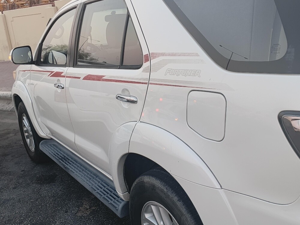 TOYOTA FORTUNER 2013 V6 FOR SALE - 2