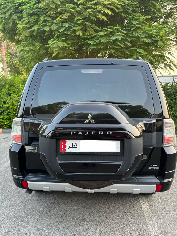 Mitsubishi Pajero 2015 - 2
