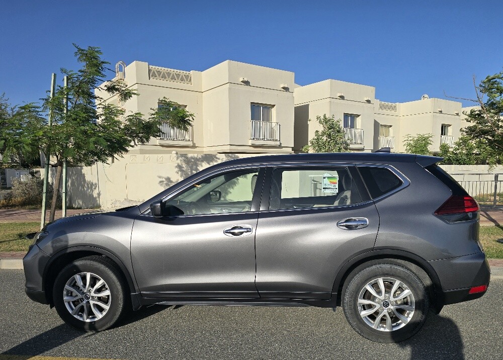 Nissan - 3