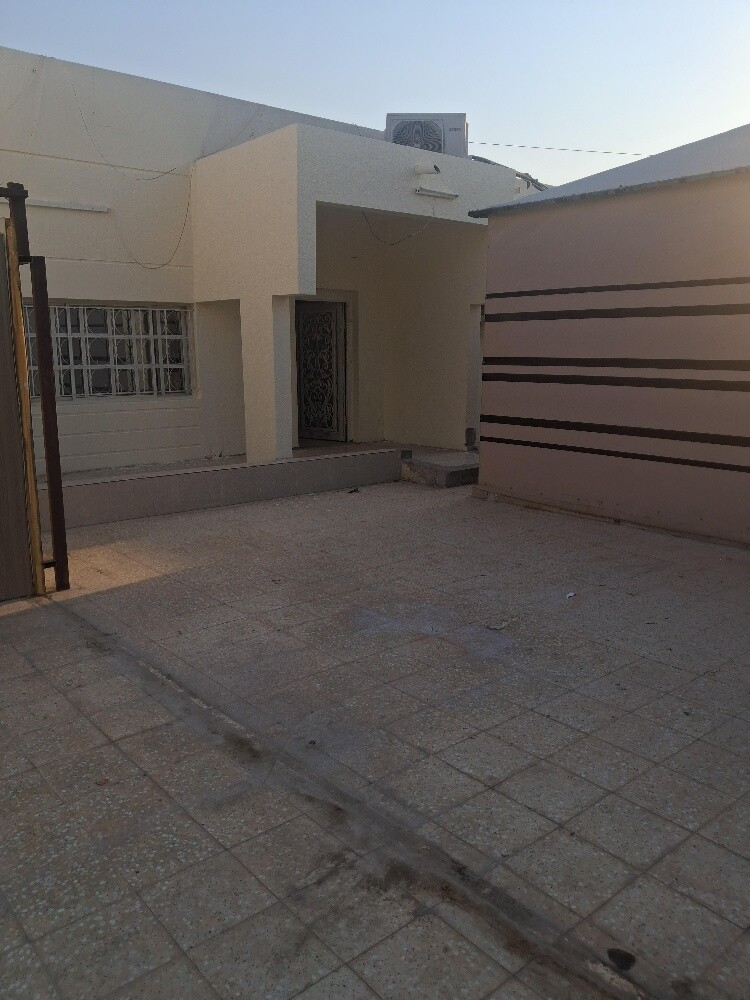 نصف بيت شعبي - 5
