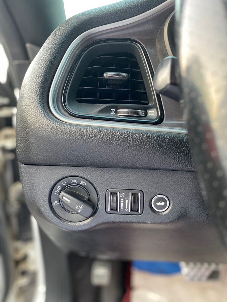 Dodge Challenger SRT - 2019 - 13