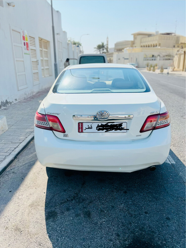 Toyota Camry - 3