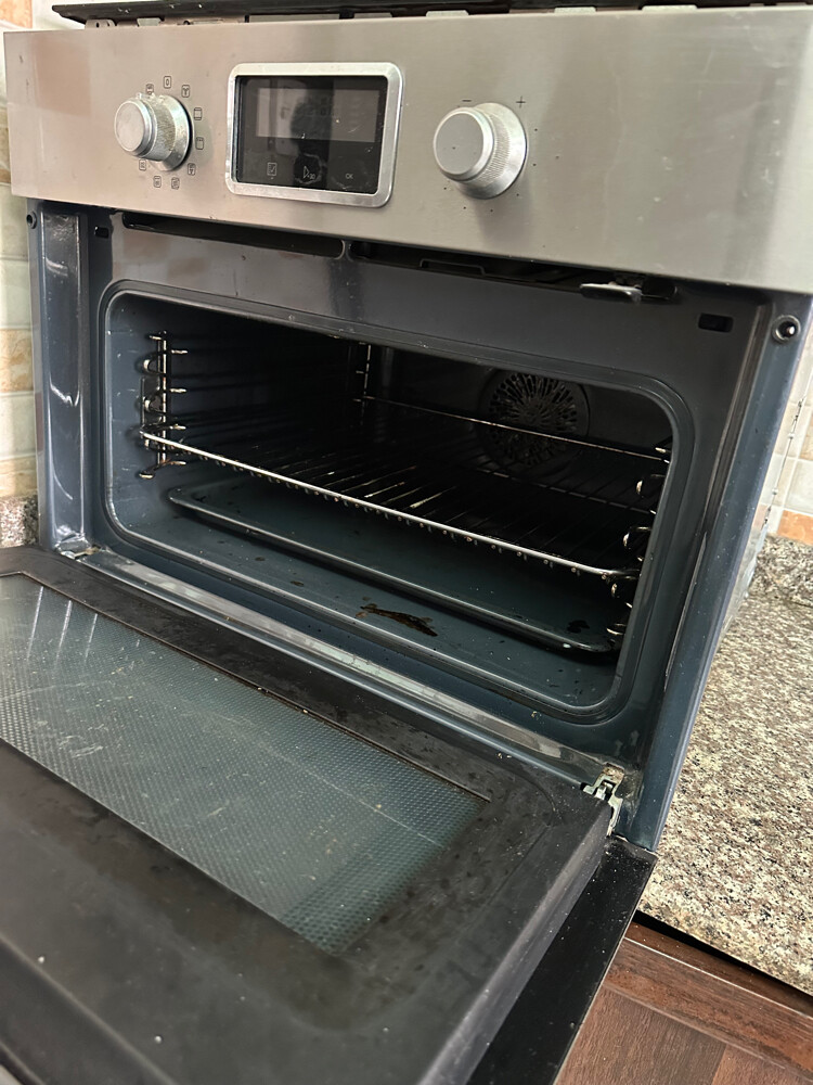 Gas and electric stove - 3
