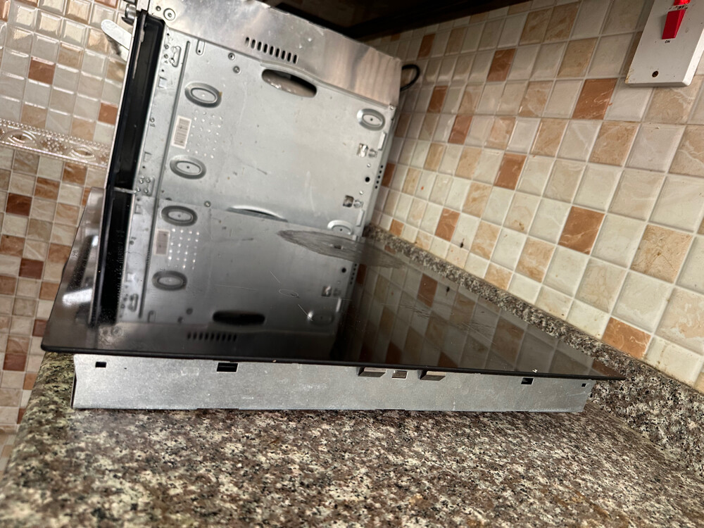 Gas and electric stove - 7
