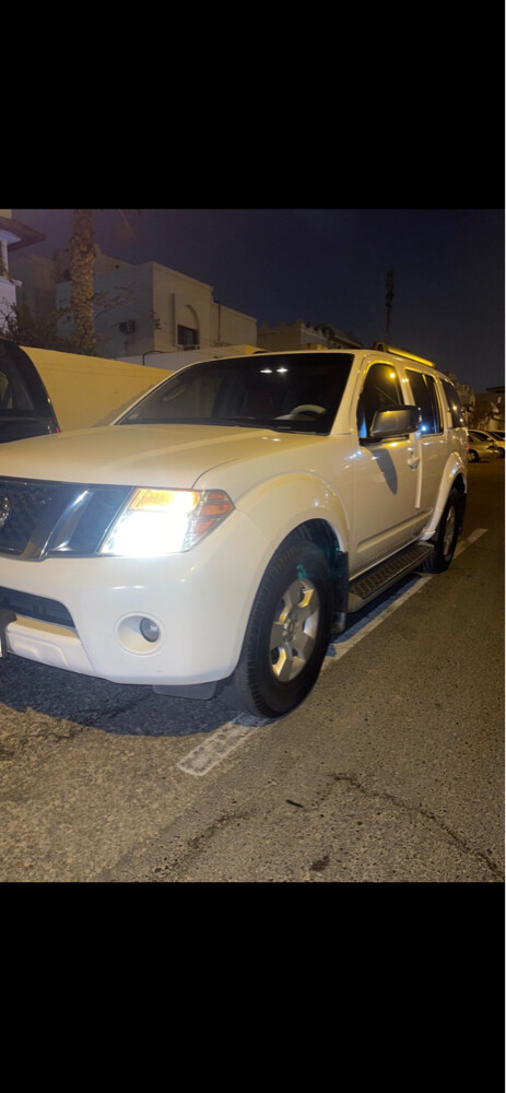 Nissan - 5