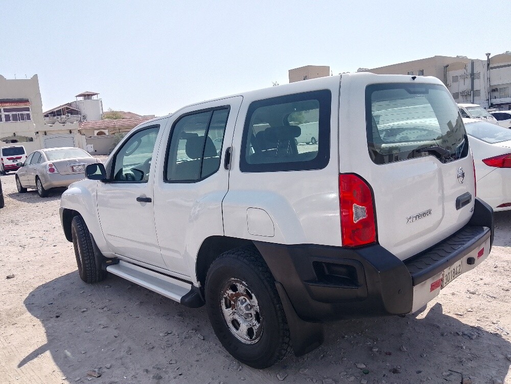 Nissan x terra - 2