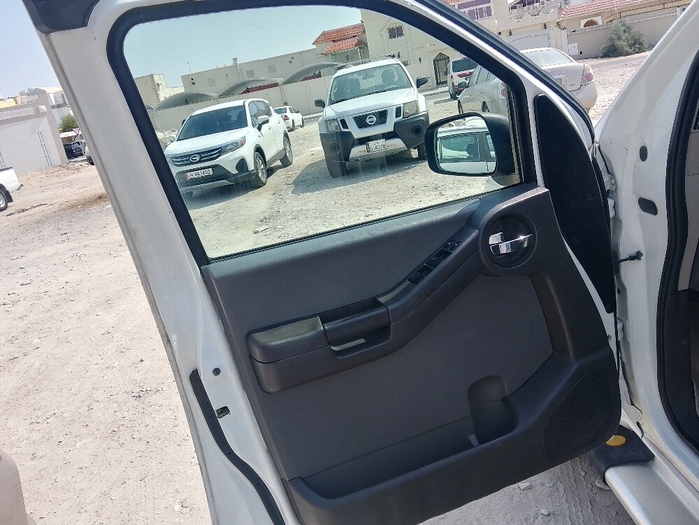Nissan x terra - 5