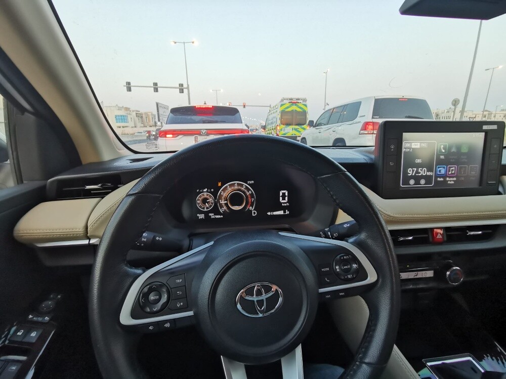 Yaris G - 9