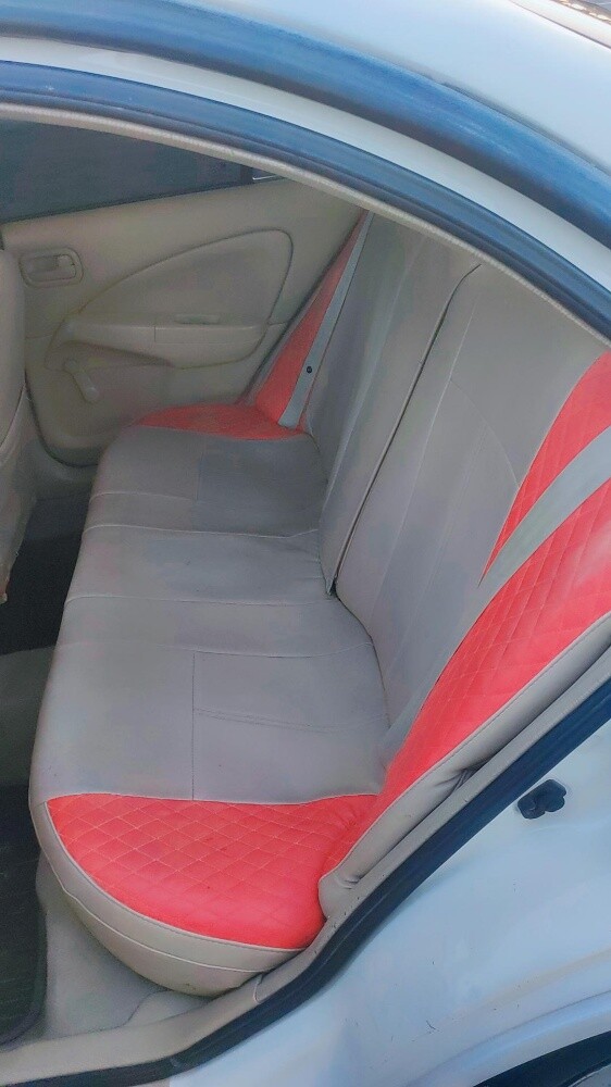 Nissan sunny - 8