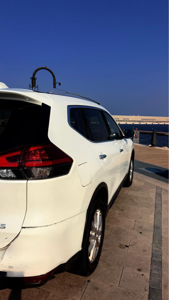 Nissan Xtrail 2018 urgent sale - 4