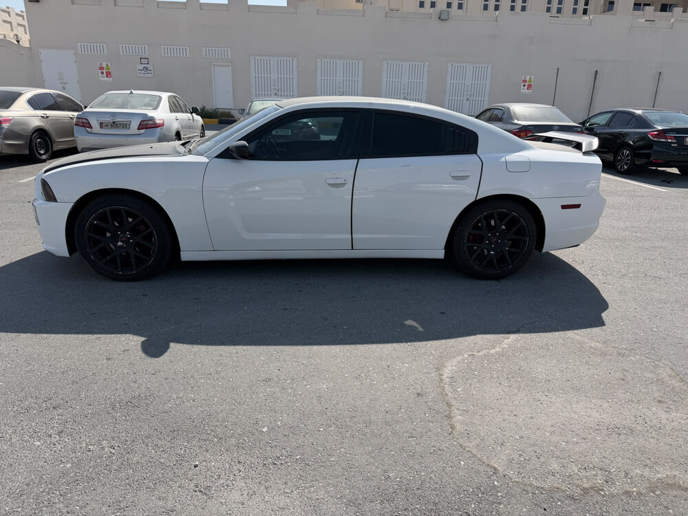 Dodge Charger - 3