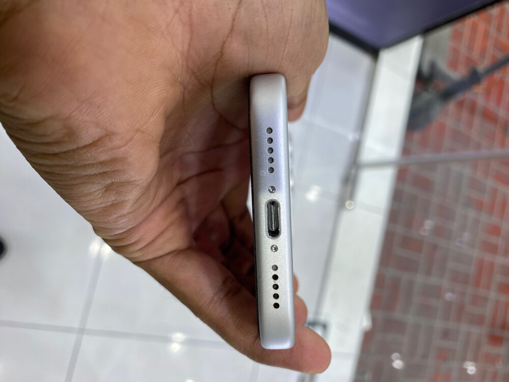 iPhone 17pro 512gb - 4