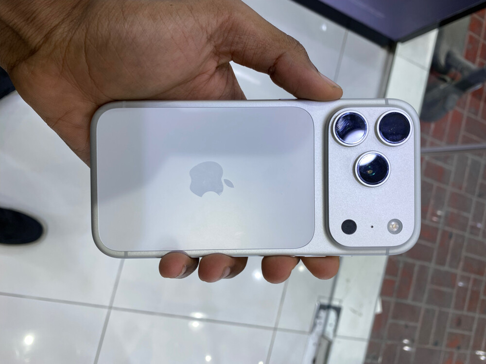 iPhone 17pro 512gb - 1