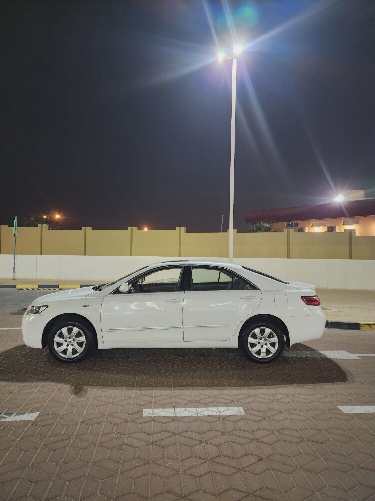 Camry - 4