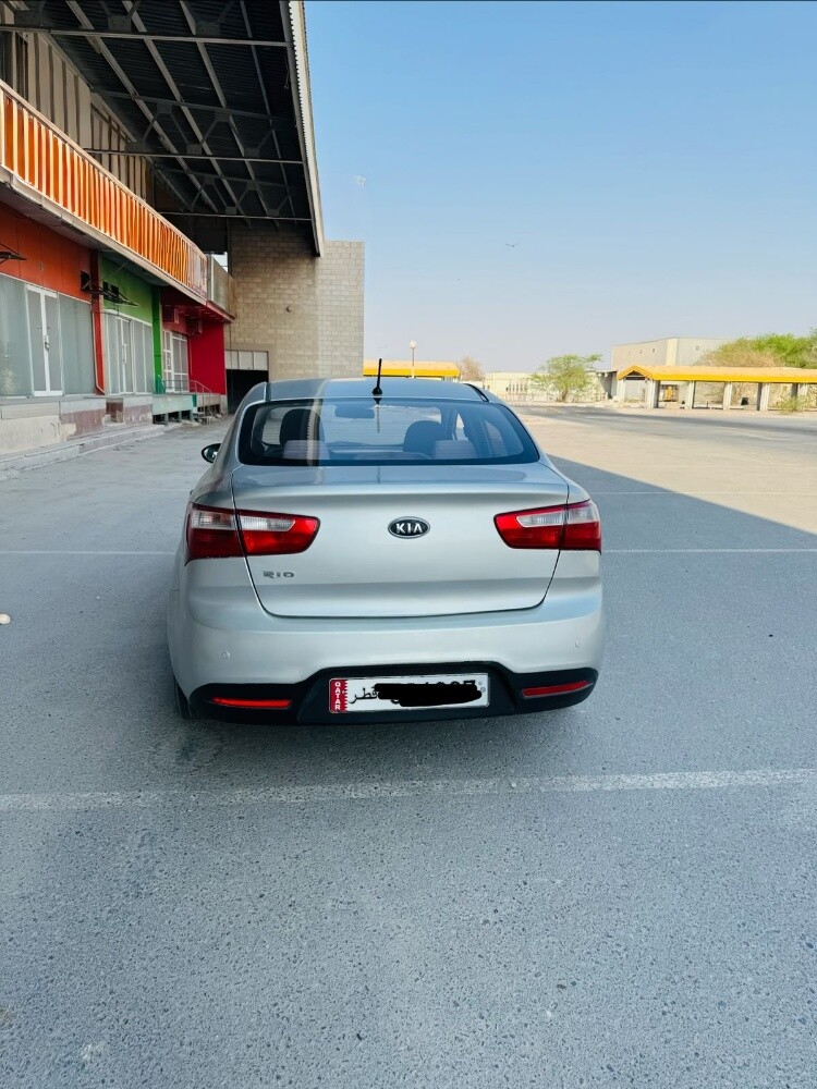 KIA Rio - 4