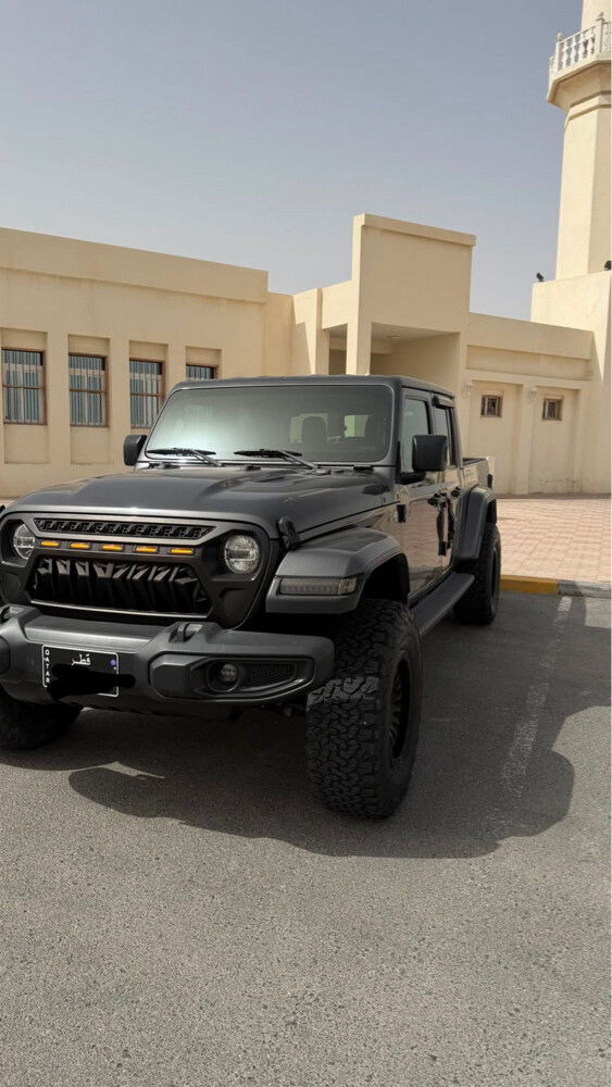 Jeep Gladiator - 2