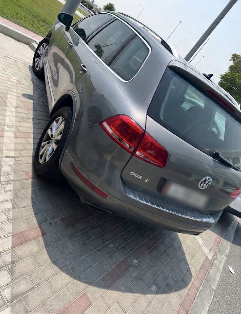 2014 Volkswagen Touareg V6 for Sale - 3