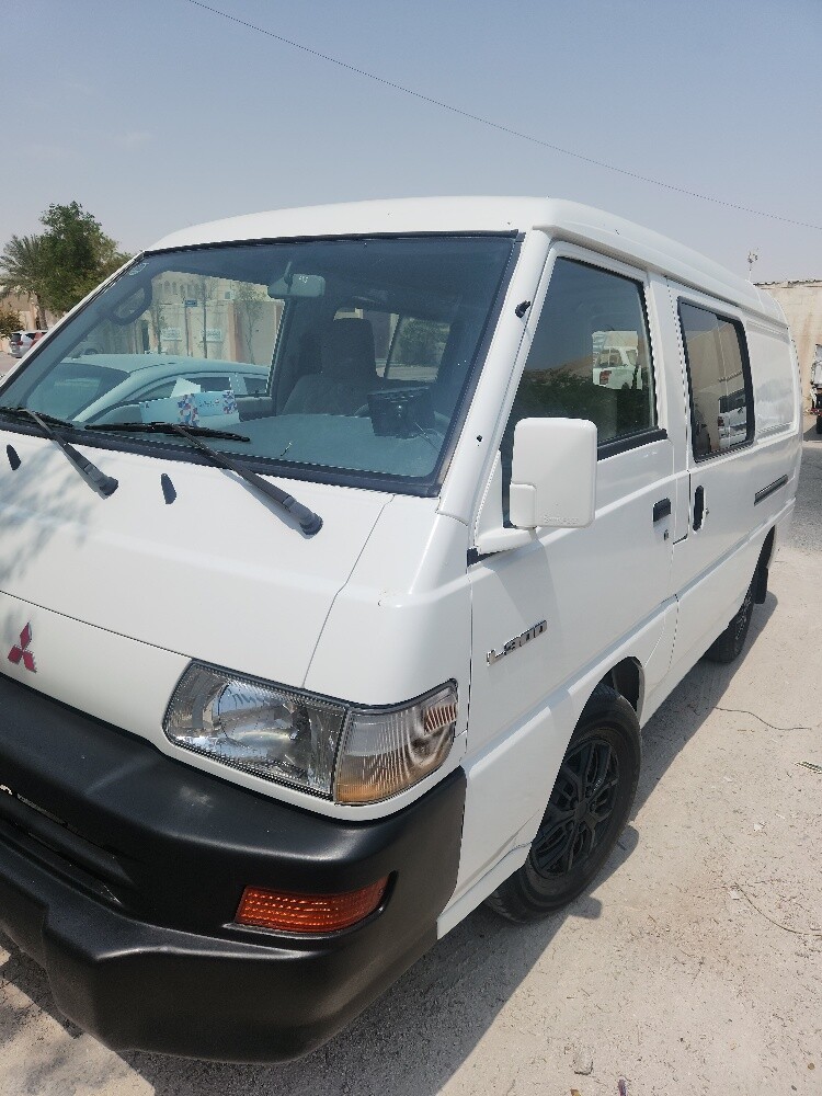 Mitsubishi L300 - 9
