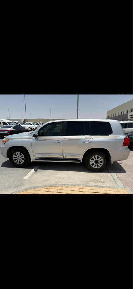 2014 Toyota Land Cruiser GXR - 7