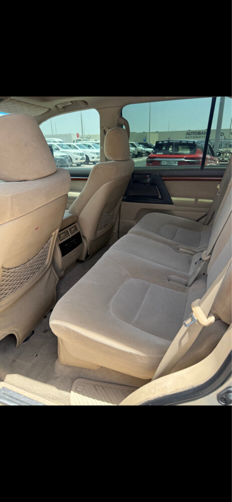 2014 Toyota Land Cruiser GXR - 8