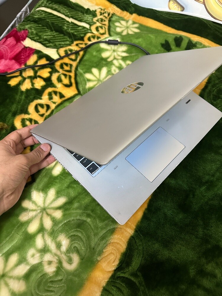 Hp ProBook G4 640 - i7 , 16GB - 6
