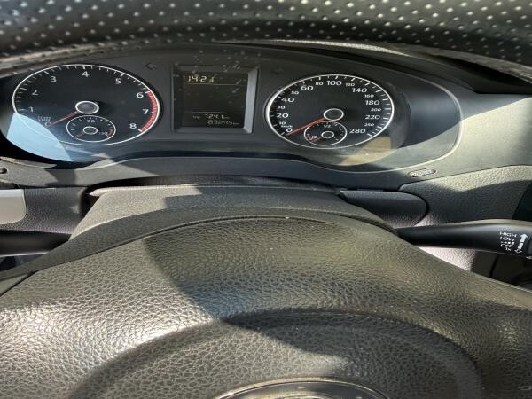 VW JETTA - 8